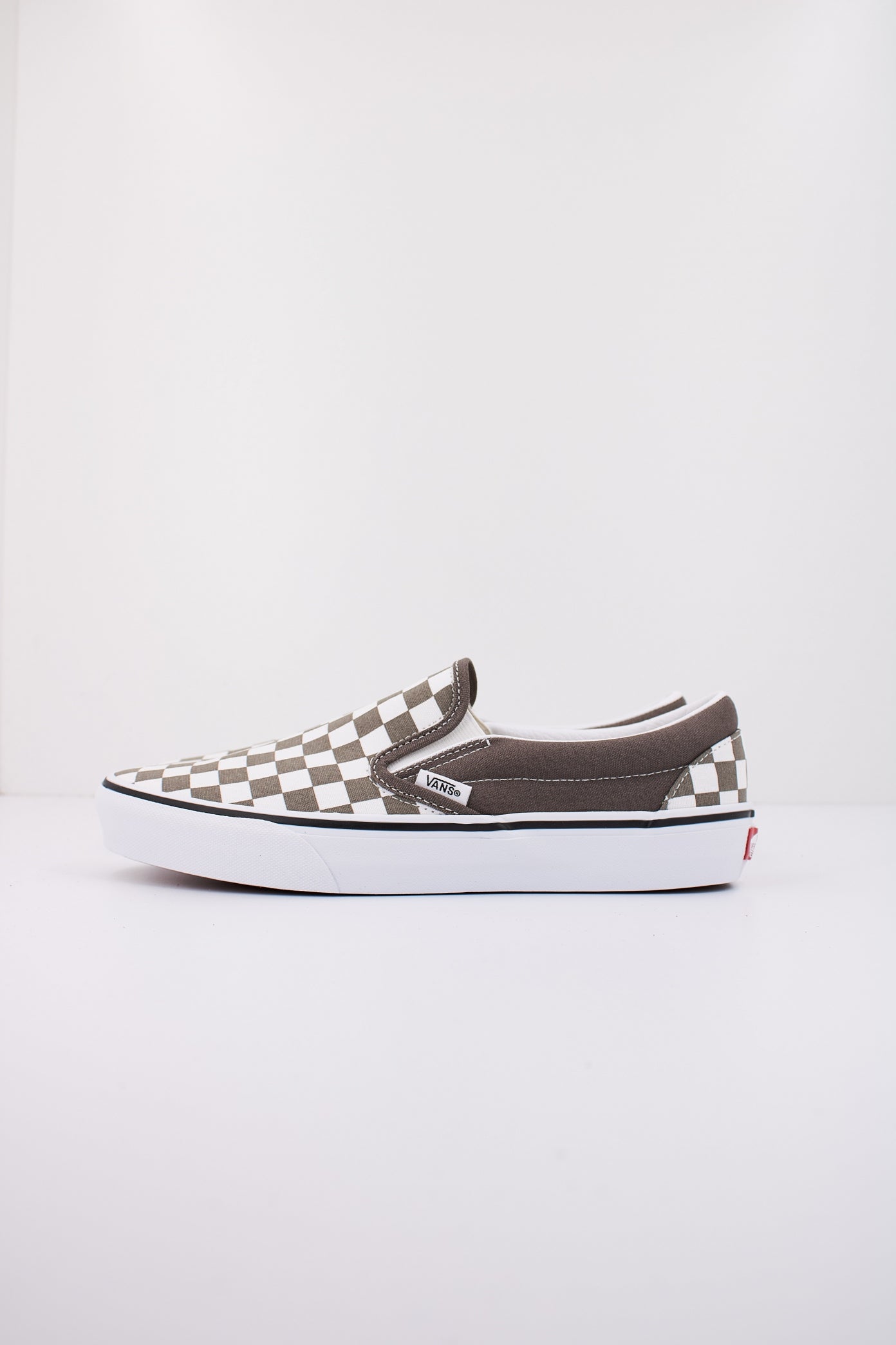 VANS CLASSIC SLIP-ON en color MARRON  (1)