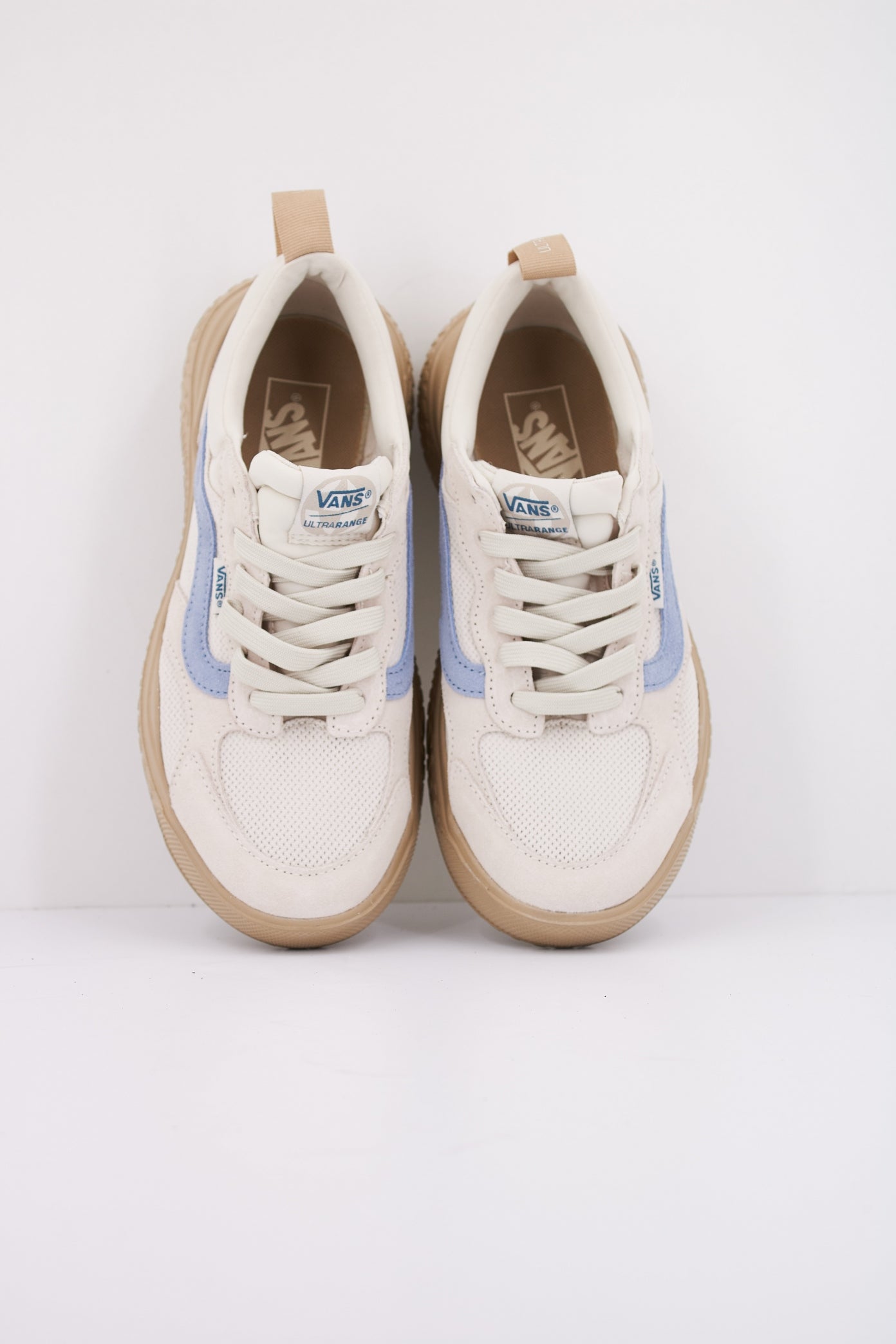 VANS MTE ULTRARANGE NEO VR en color BEIS  (3)