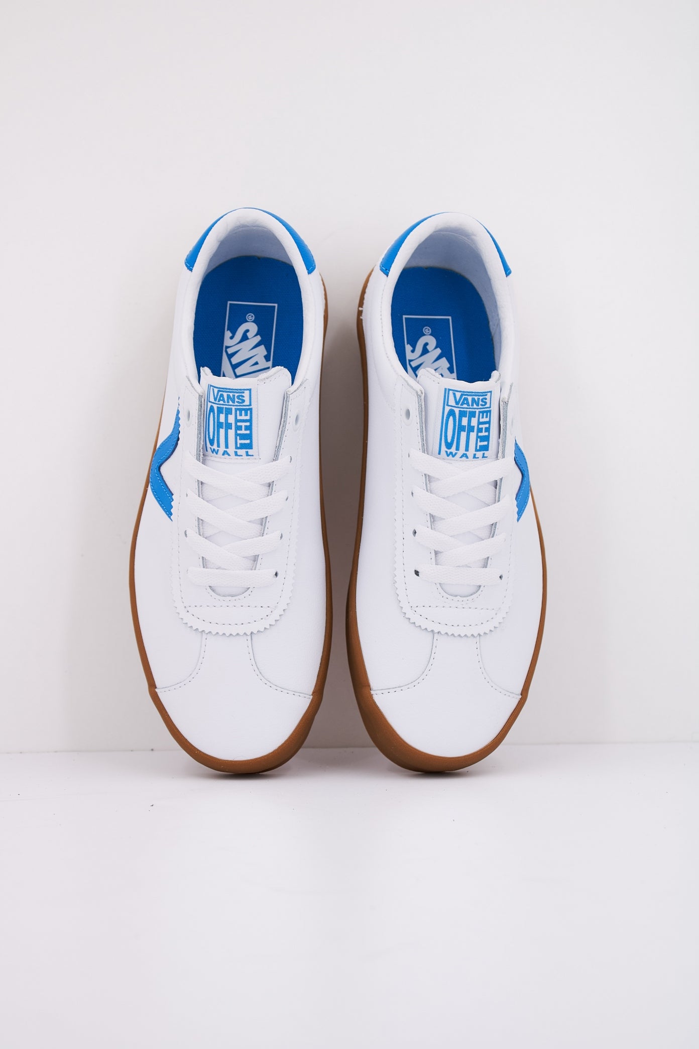 VANS SPORT LOW JOYRIDE en color BLANCO  (3)