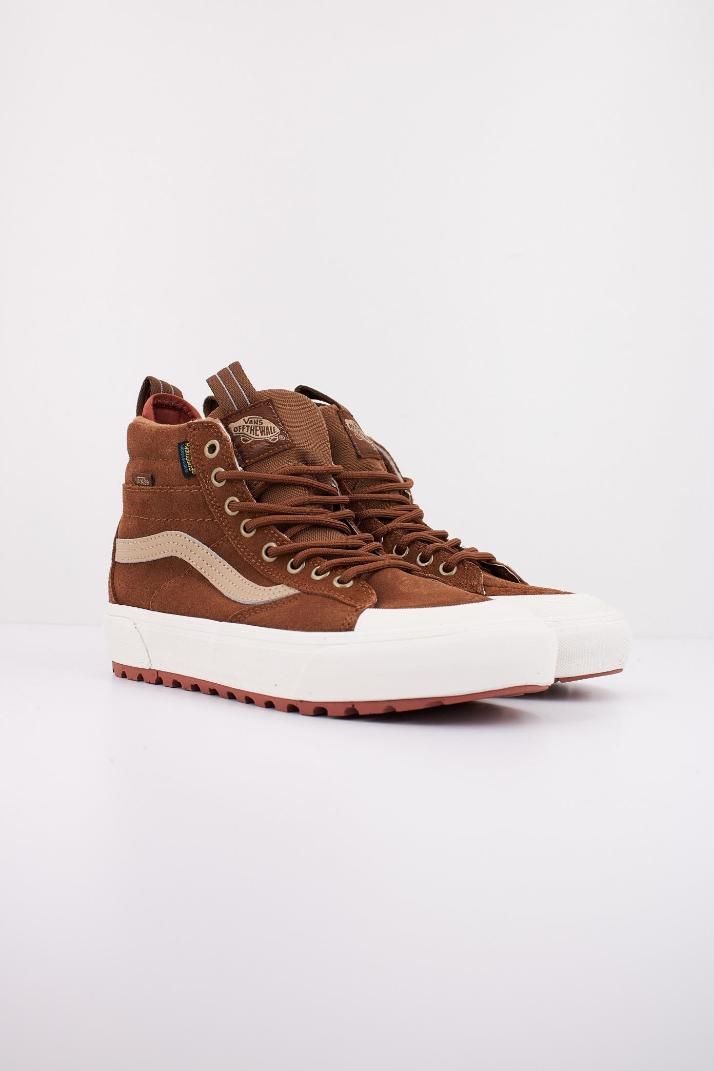 VANS MTE SK-HI WATERPROOF en color MARRON  (2)