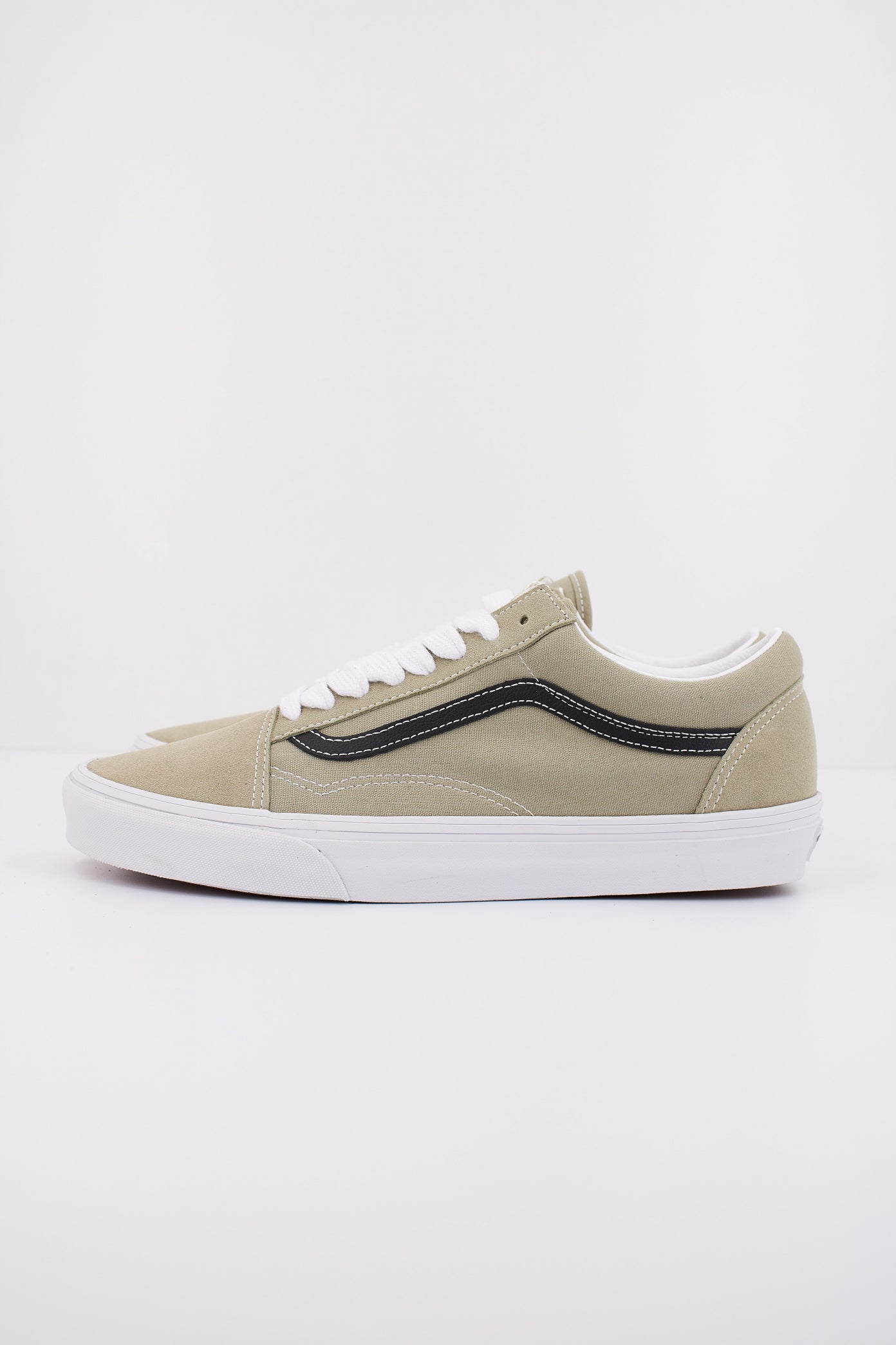 VANS OLD SKOOL en color VERDE  (1)