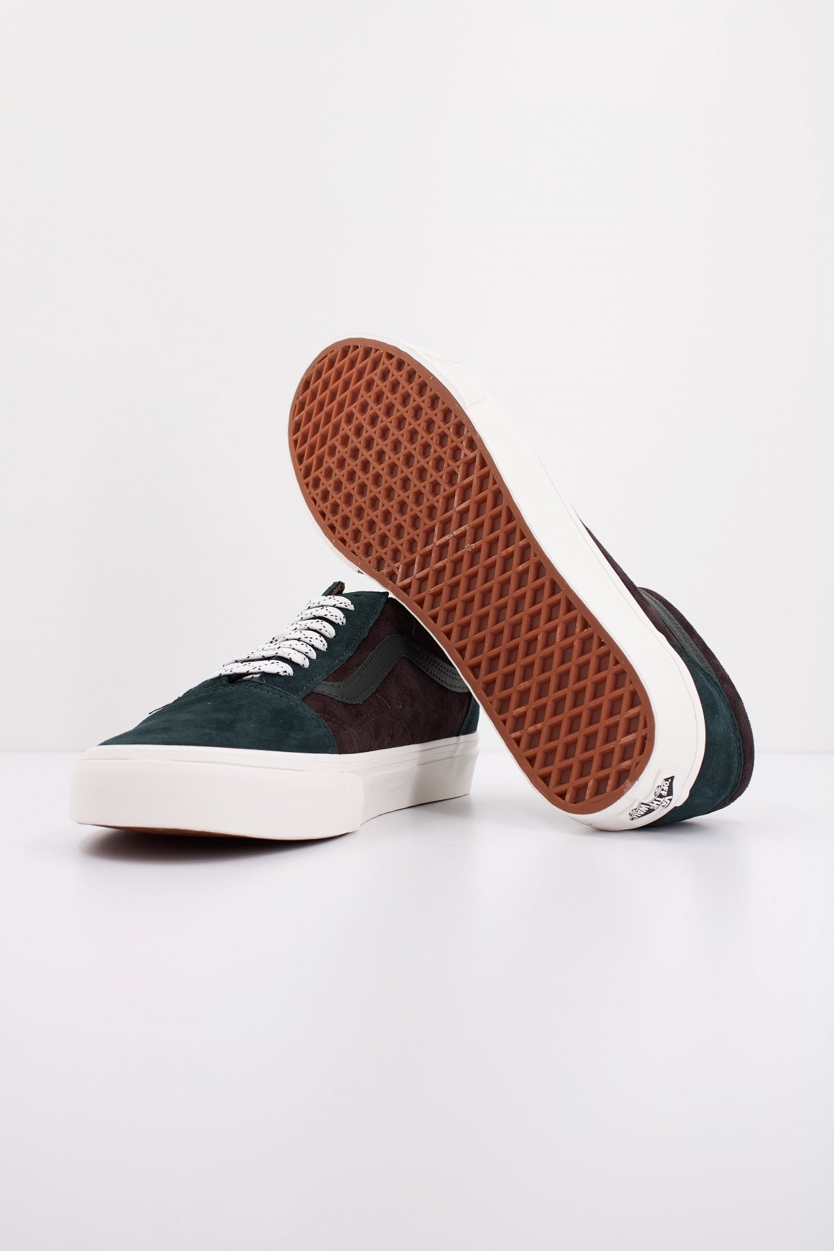 VANS OLD SKOOL en color BURDEOS  (5)