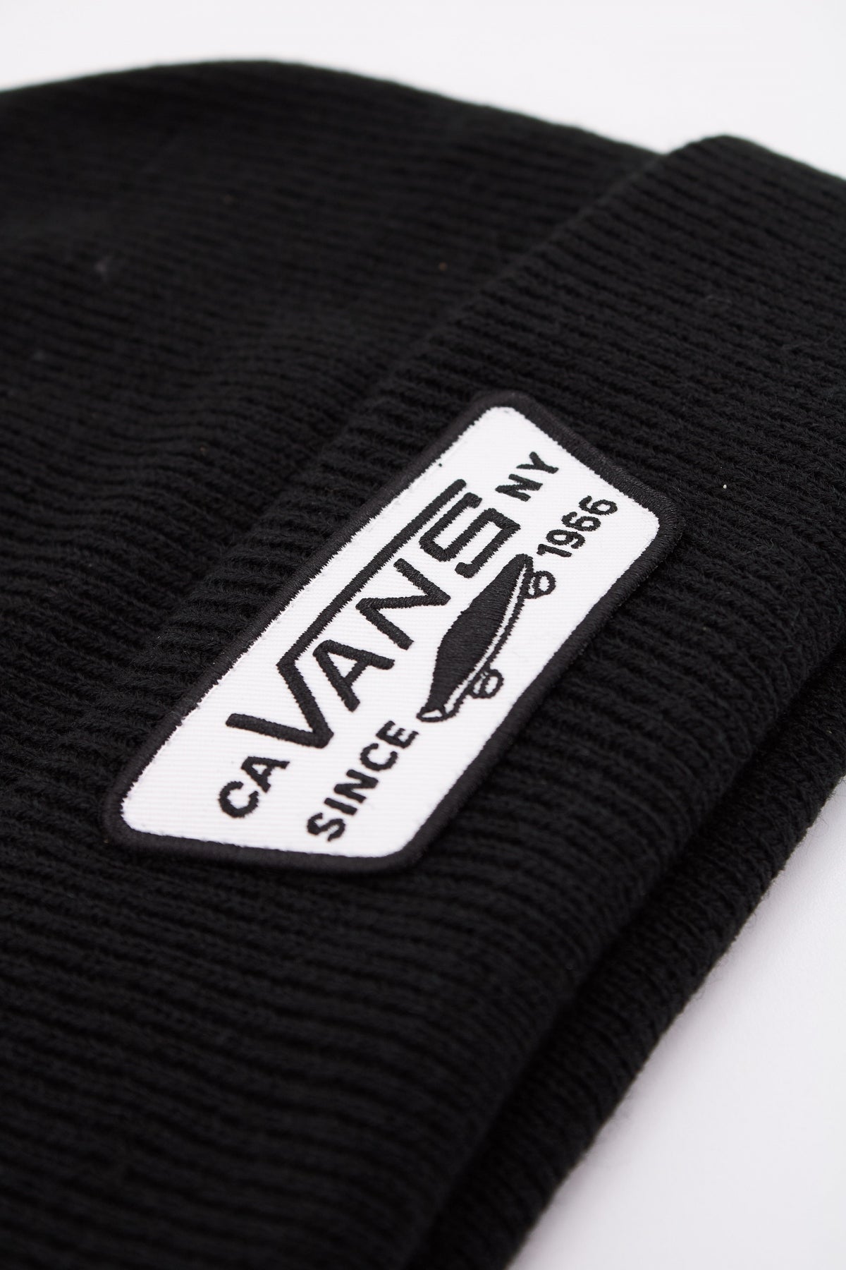 VANS  MILFORD BEANIE en color NEGRO  (3)