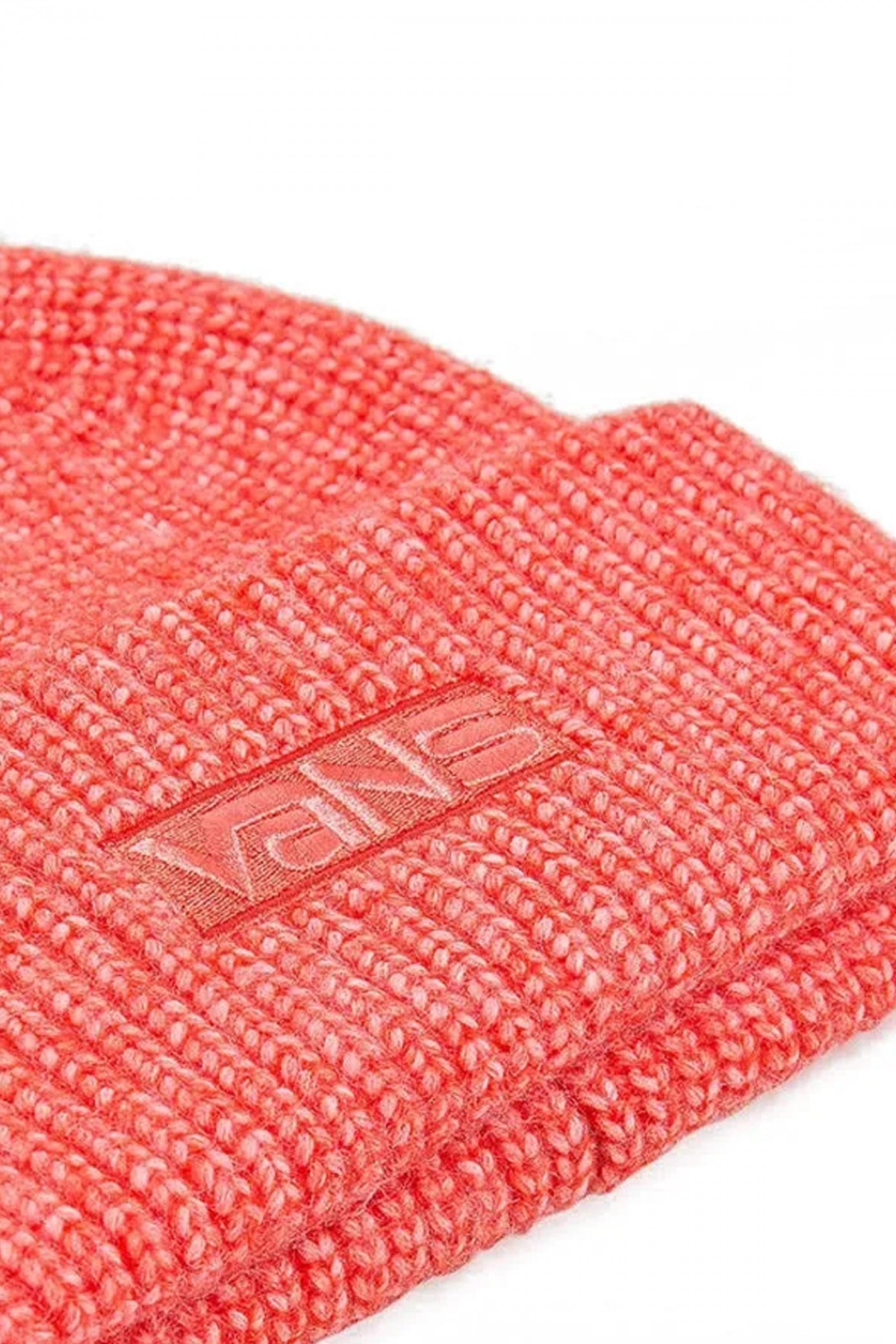 VANS SUNNYSIDE CUFF BEANIE en color ROSA  (3)