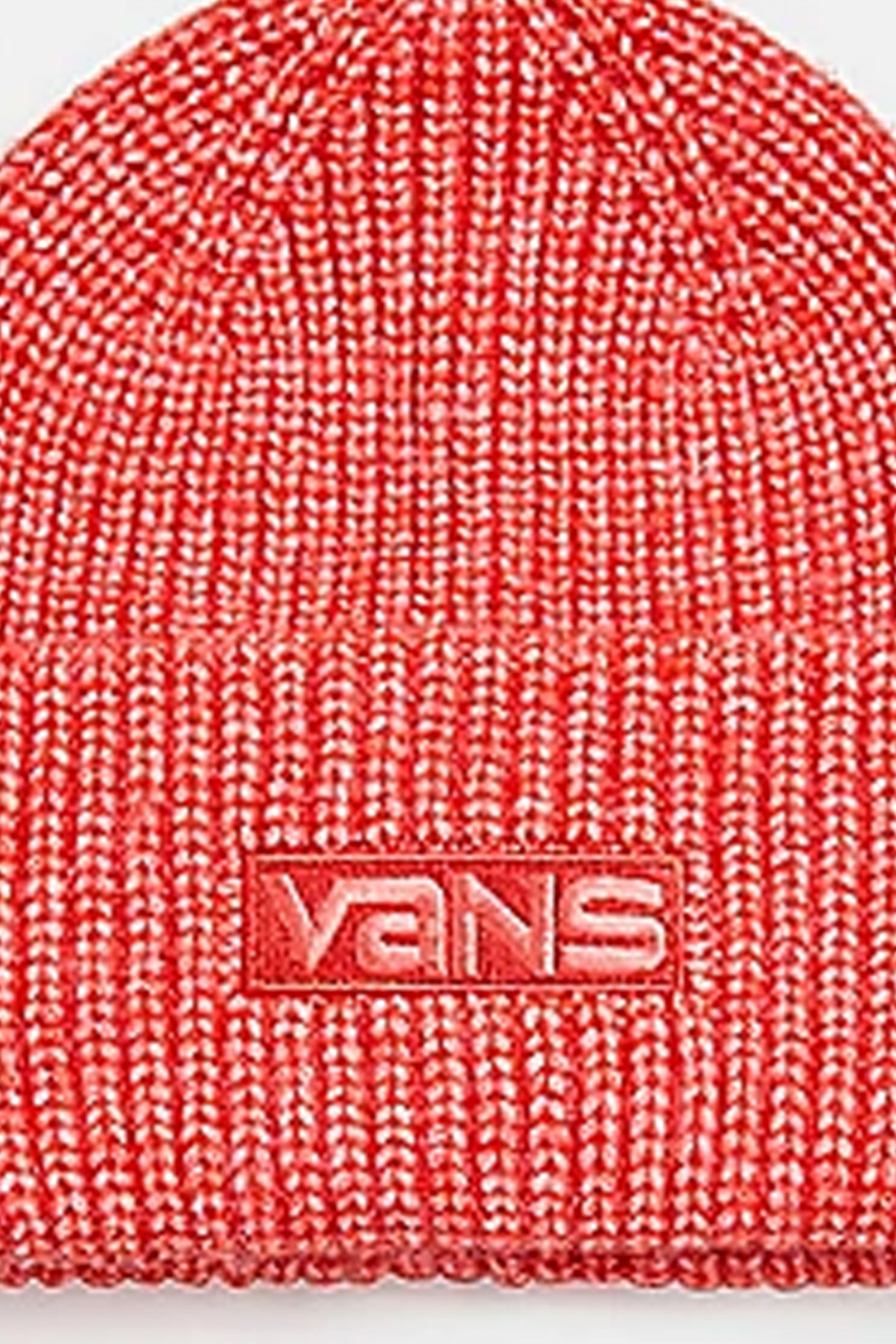 VANS SUNNYSIDE CUFF BEANIE en color ROSA  (4)