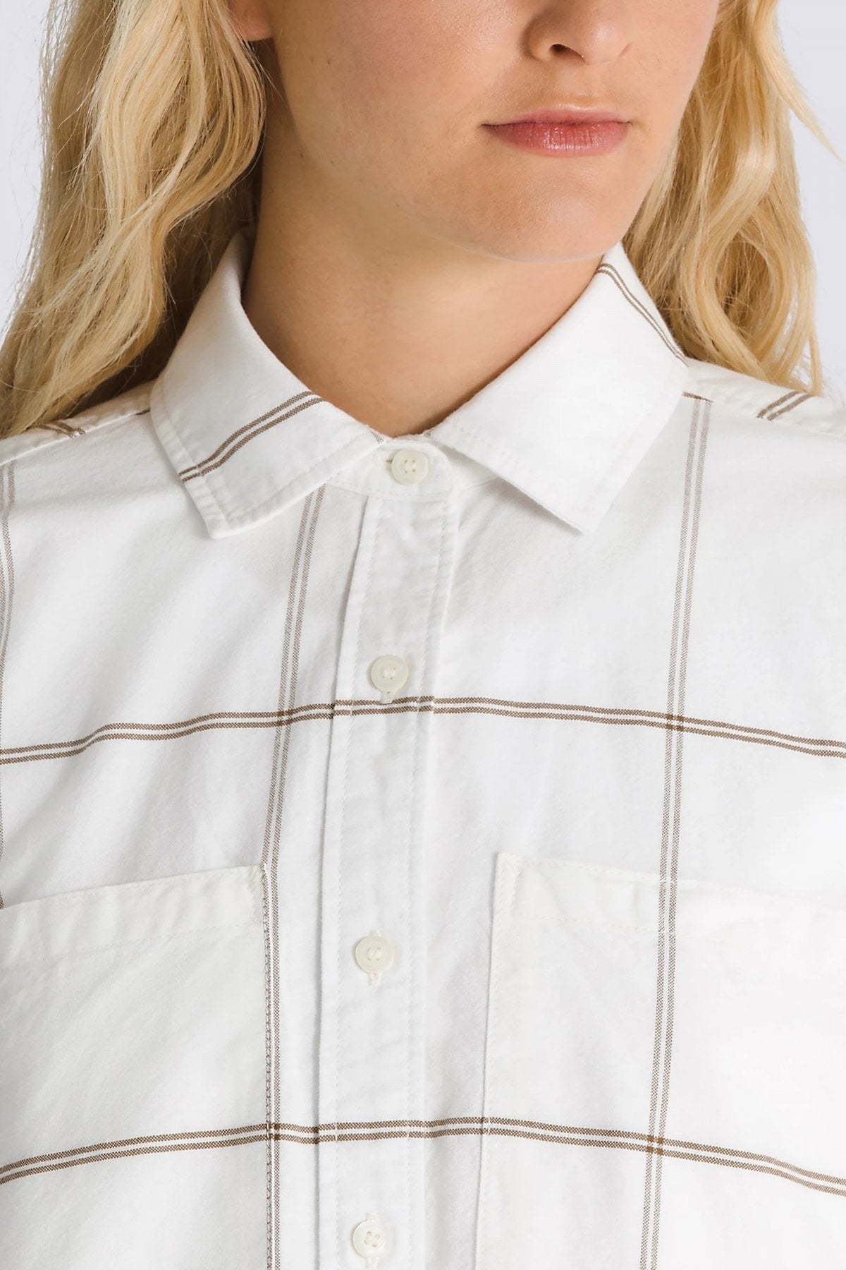 VANS  ANTICA BOXY LS SHIRT en color BLANCO  (4)