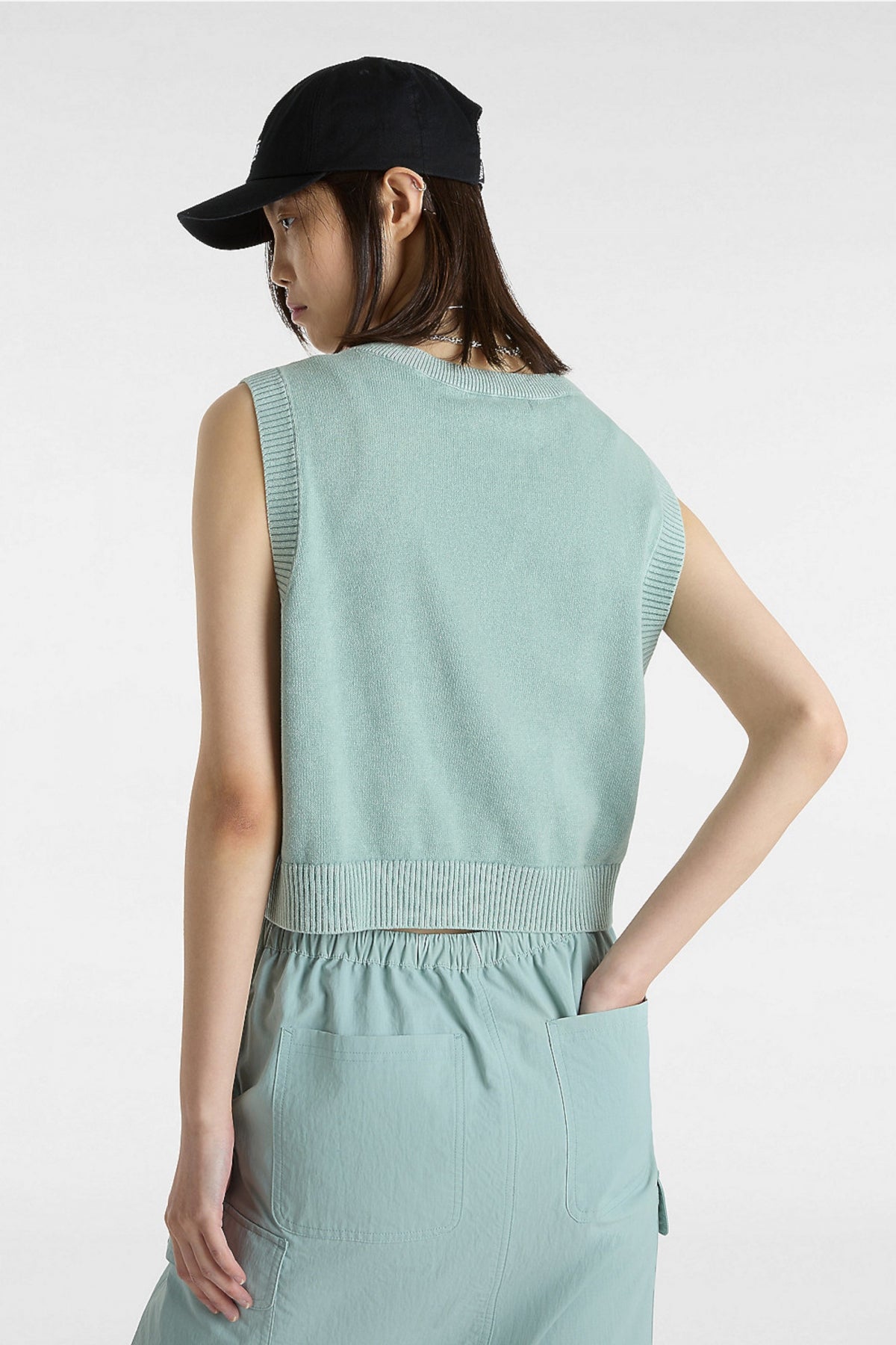 VANS  SYD SWEATER VEST en color VERDE  (3)