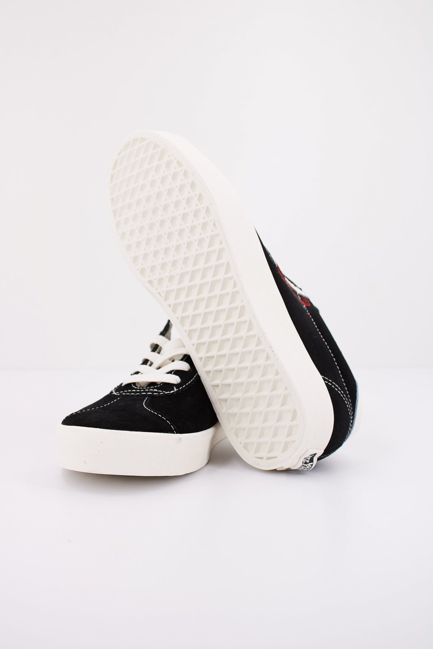 VANS SPORT LOW en color NEGRO  (5)