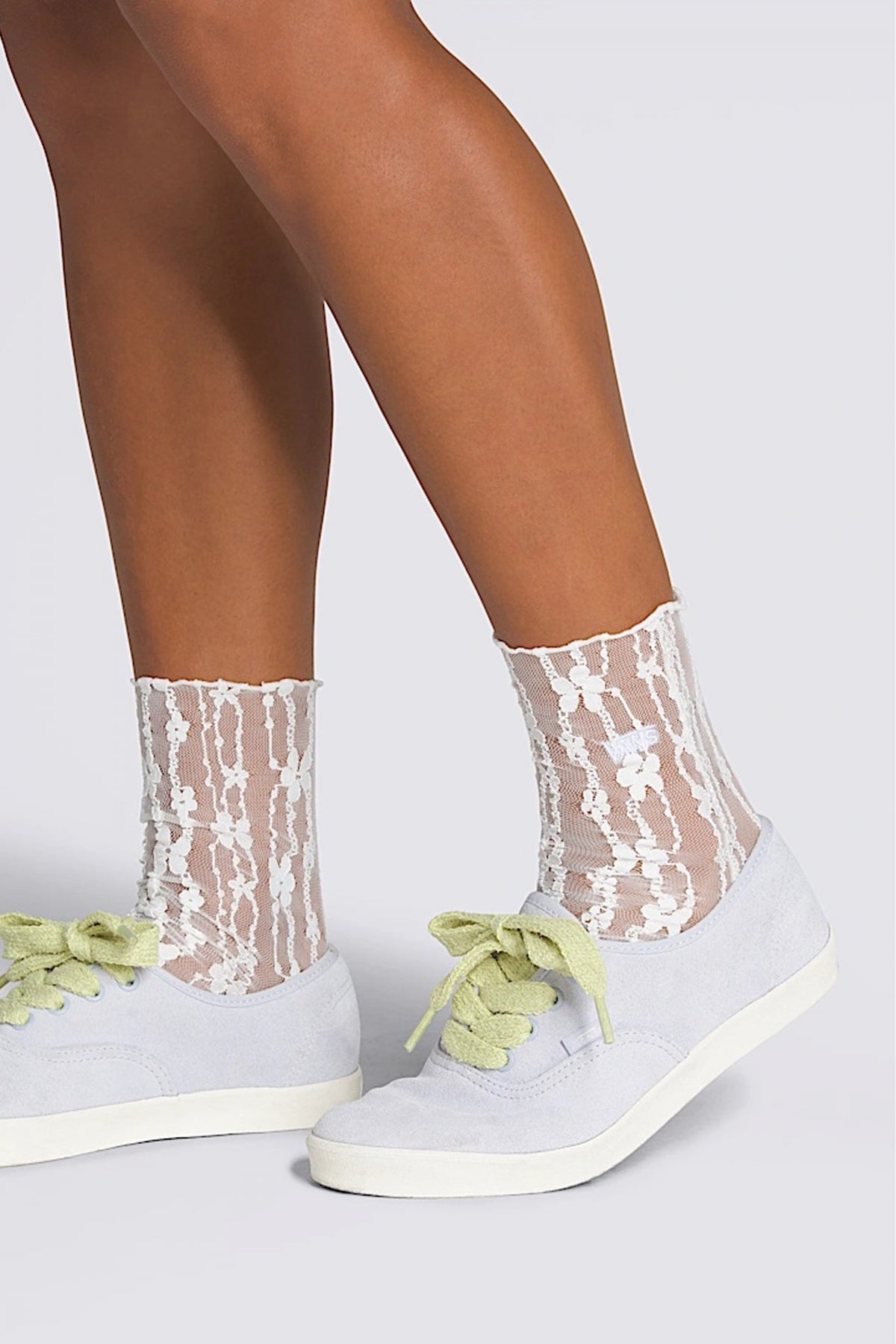 VANS LACY HALF CREW en color BLANCO  (2)