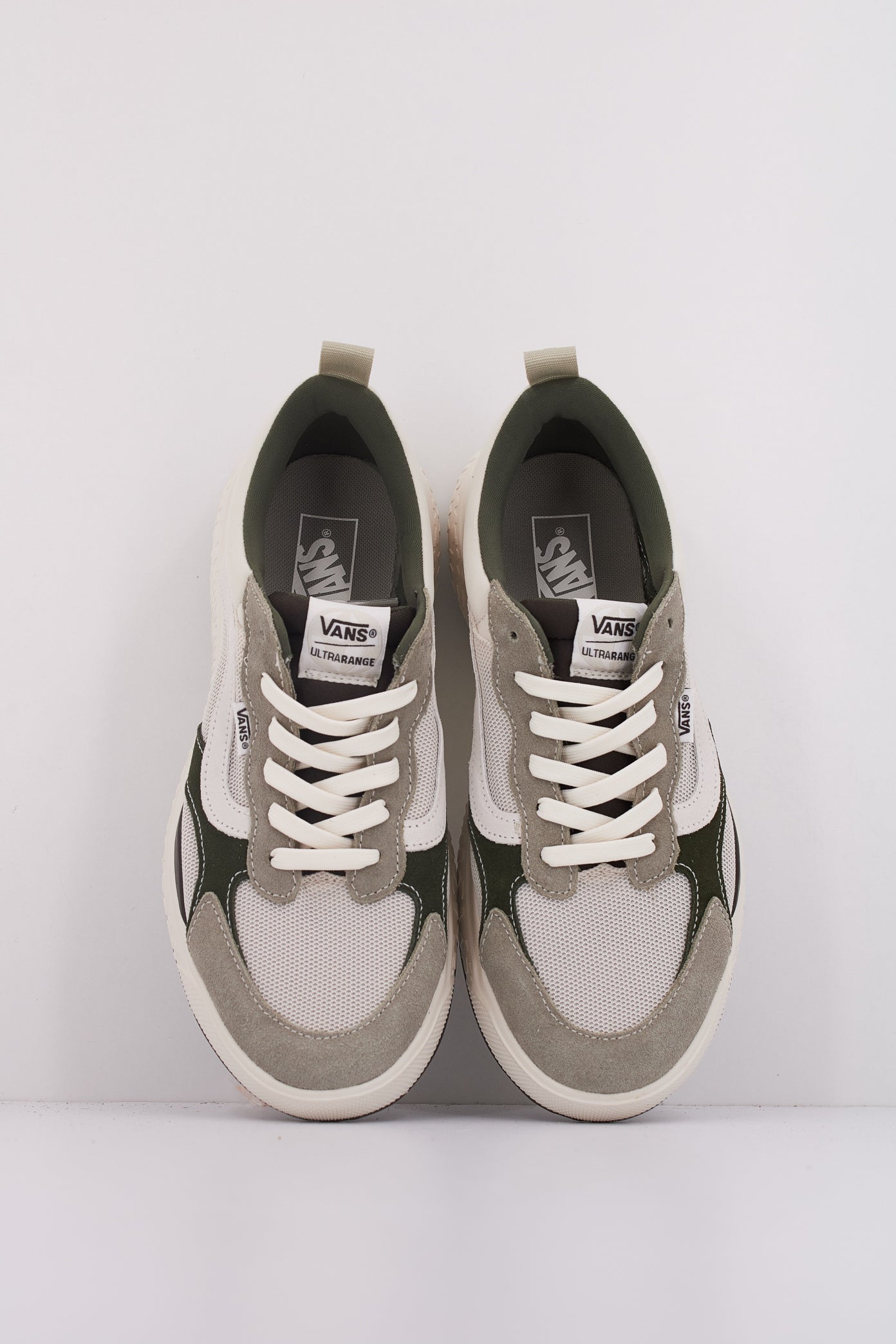 VANS MTE ULTRARANGE NEO VR en color VERDE  (3)