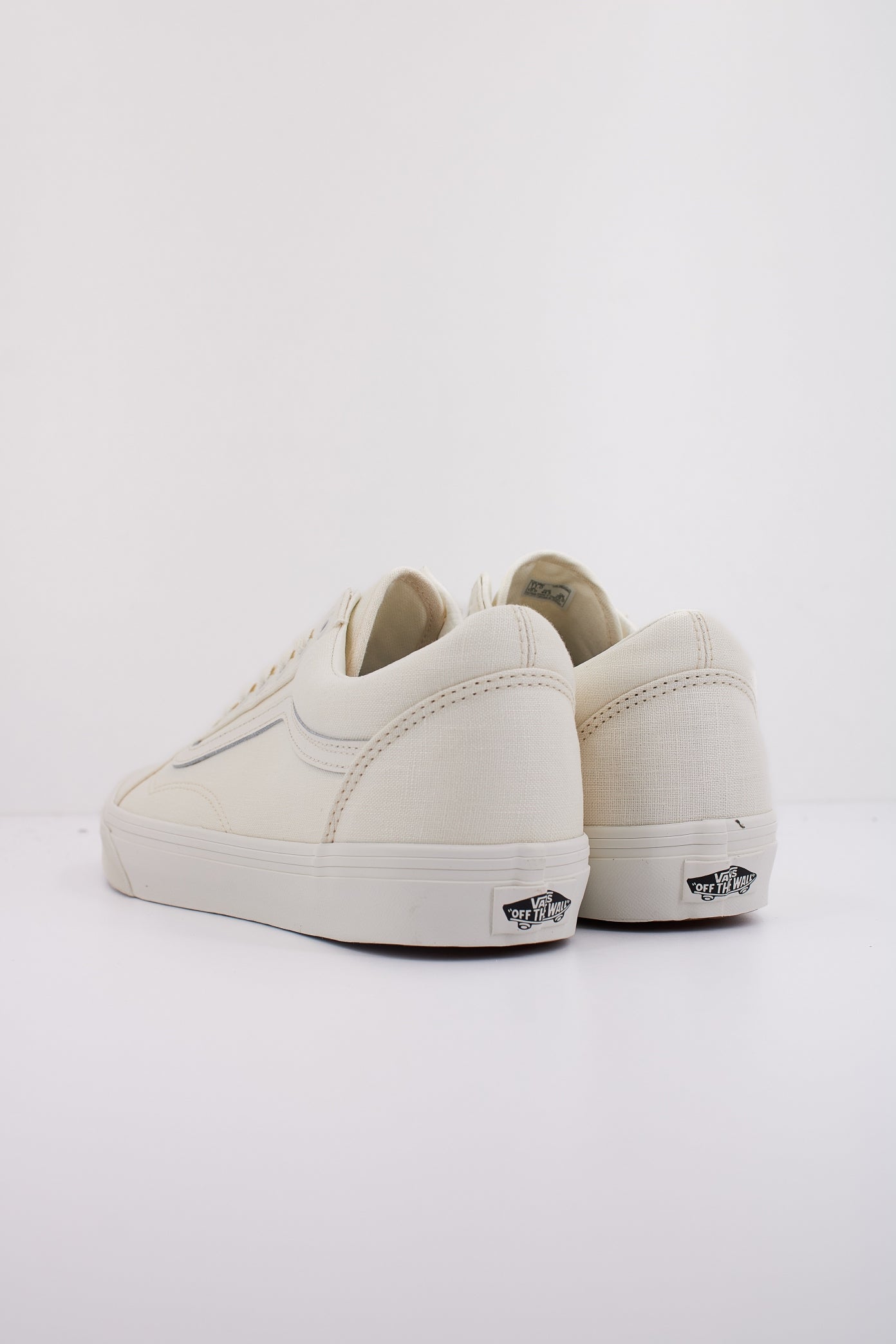 VANS OLD SKOOL LINEN en color BLANCO  (4)