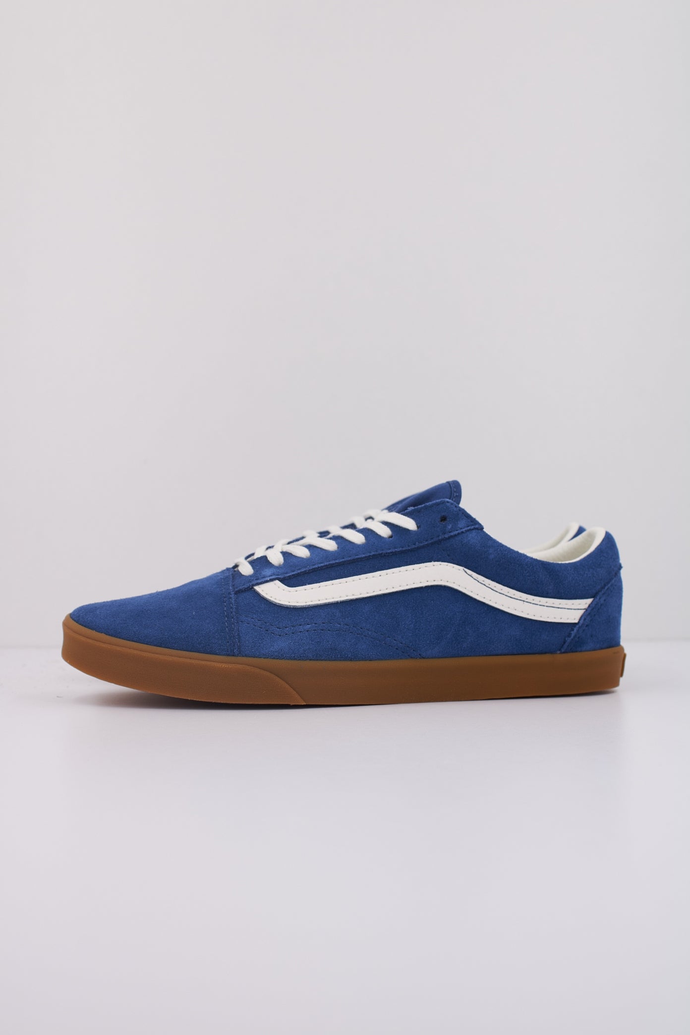 VANS  OLD SKOOL LOWPRO en color AZUL  (1)