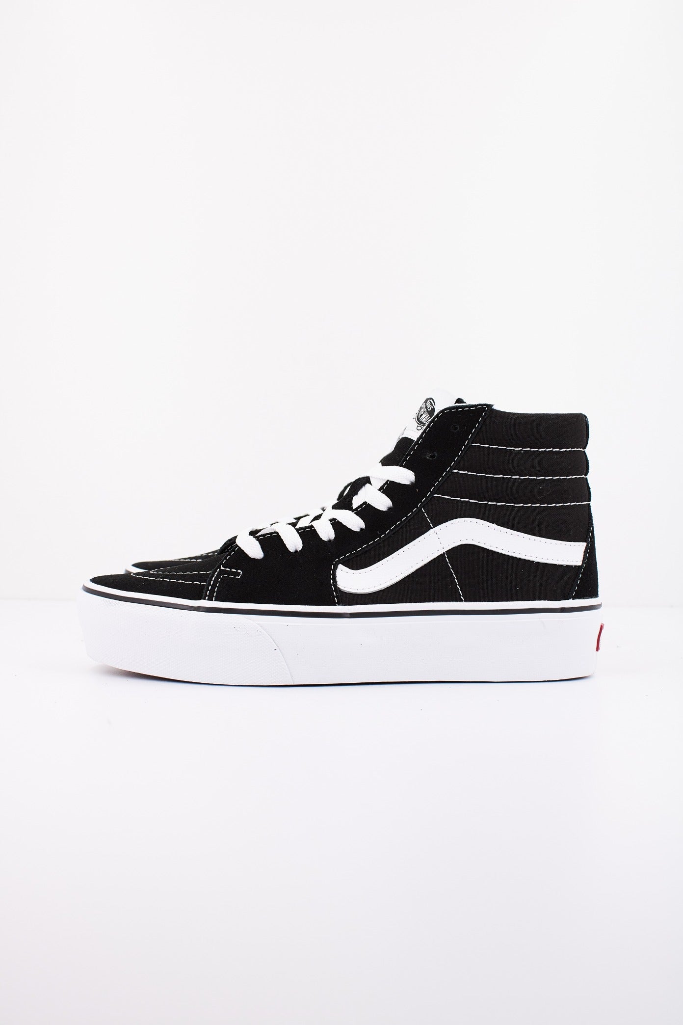 VANS SK-HI PLATFORM . en color NEGRO  (1)