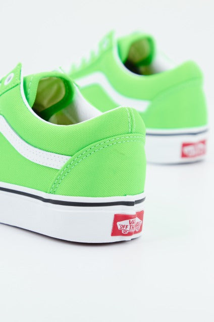 VANS UA OLD SKOOL en color VERDE  (3)