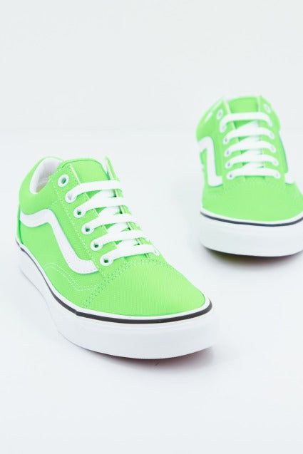 VANS UA OLD SKOOL en color VERDE  (4)