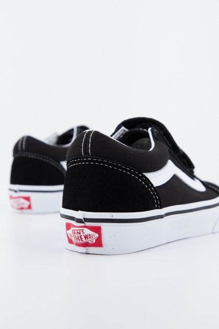 VANS OLD SKOOL V en color NEGRO  (3)