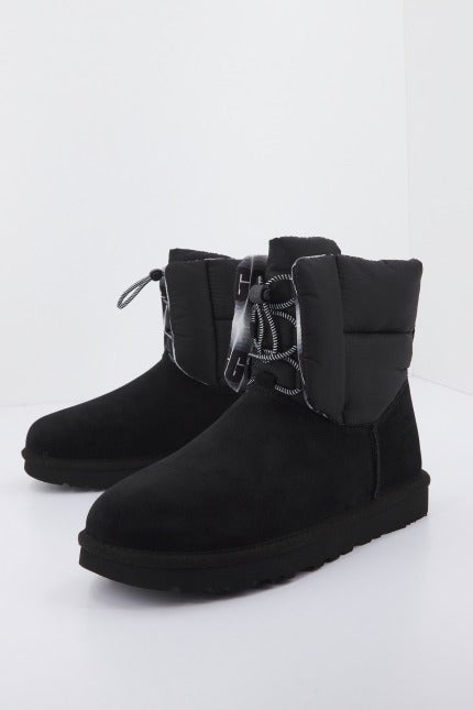 UGG W CLASSIC MAXI TOGGLE en color NEGRO  (1)