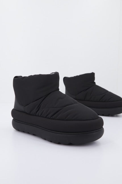 UGG  CLASSIC MAXI MINI en color NEGRO  (1)