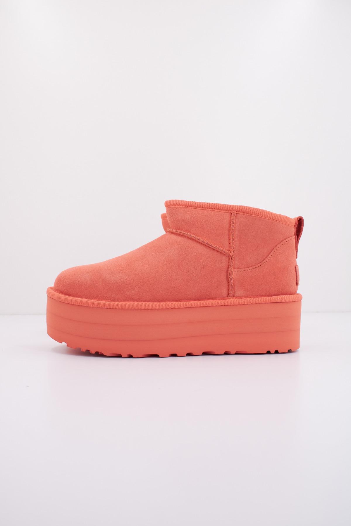 UGG W CLASSIC ULTRA MINI PLATF en color NARANJA  (1)