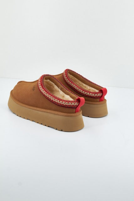 UGG W TAZZ en color MARRON CLARO  (2)