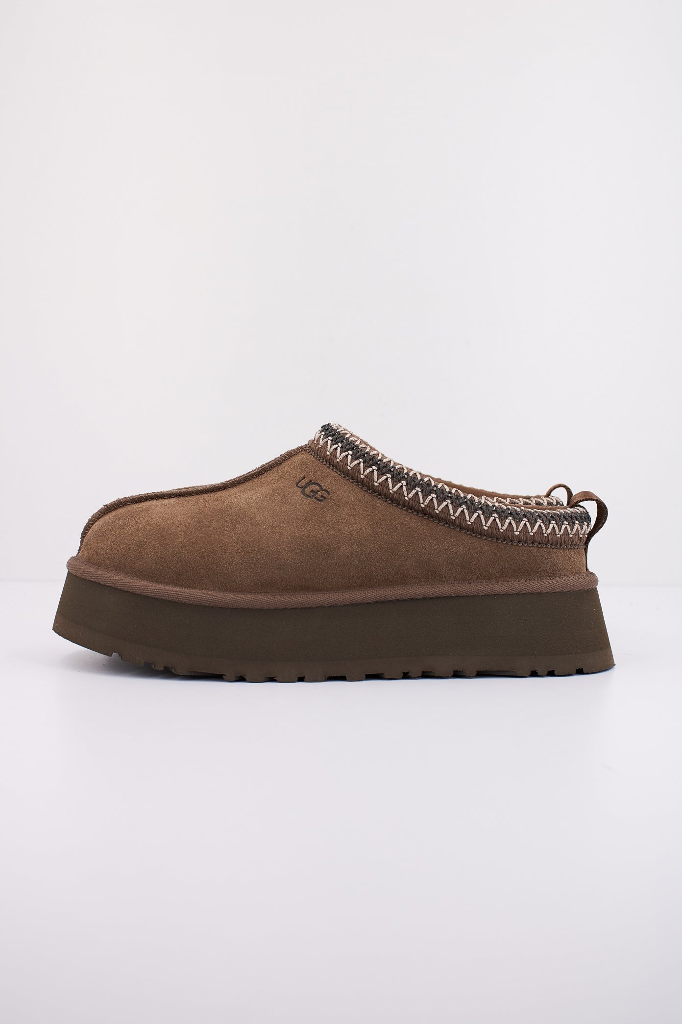 UGG W TAZZ en color MARRON  (1)