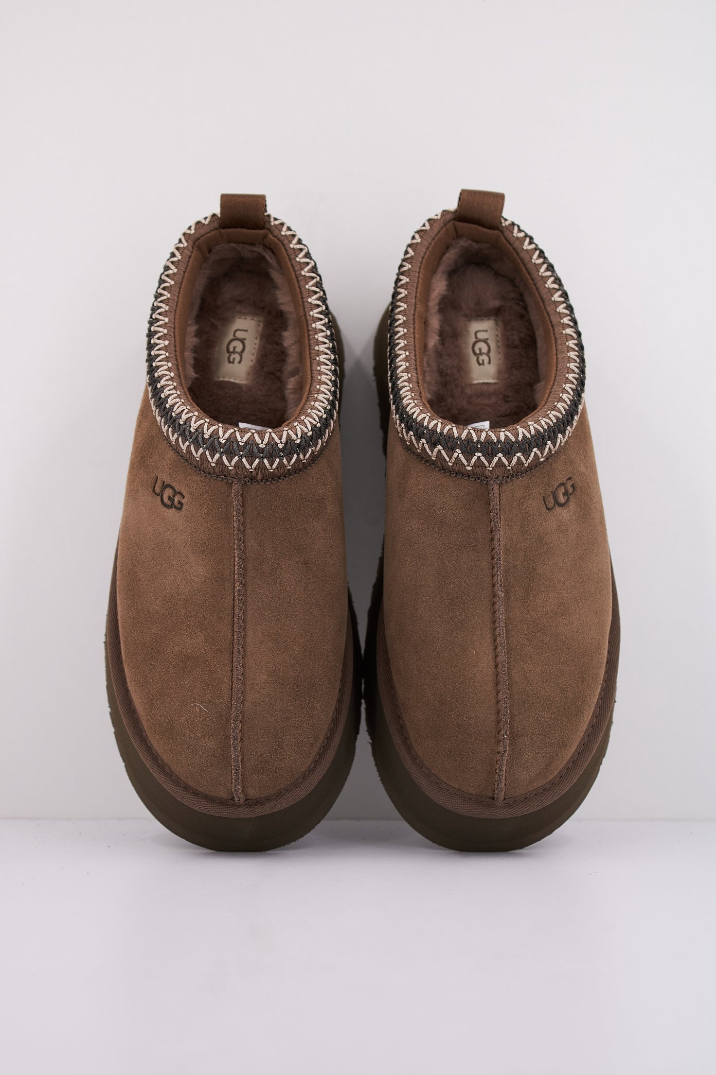 UGG W TAZZ en color MARRON  (3)