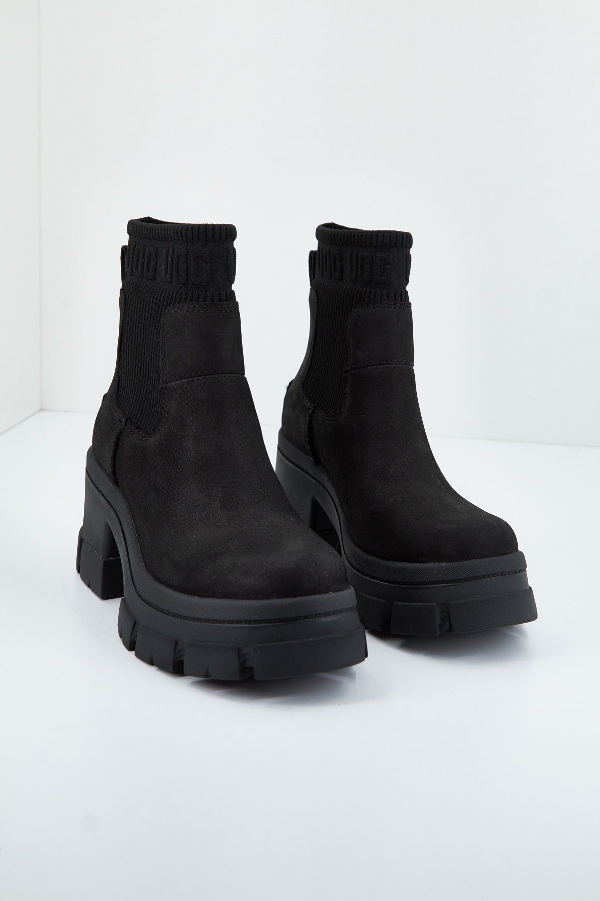 UGG W BROOKLYN CHELSEA en color NEGRO  (3)