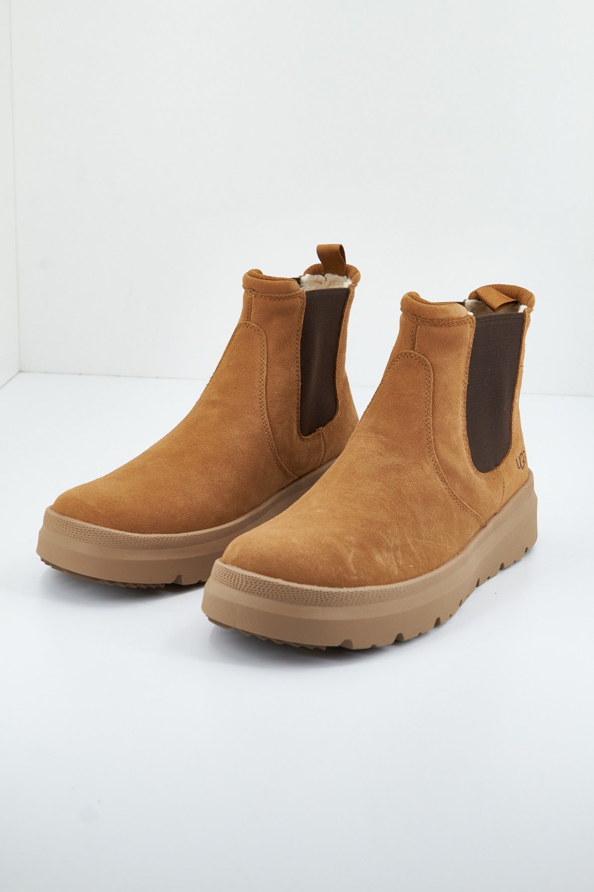 UGG M BURLEIGH CHELSEA en color MARRON  (3)