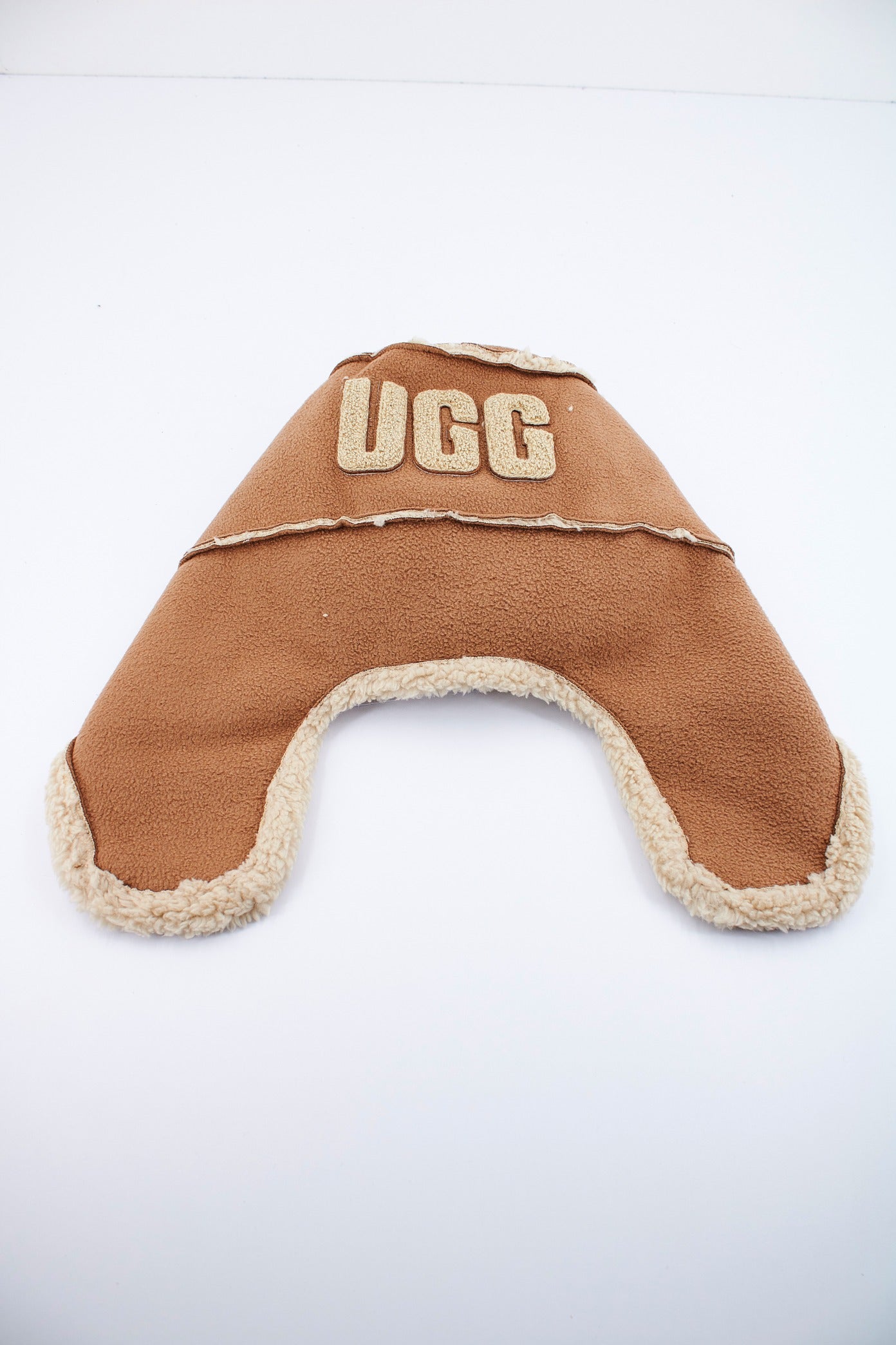 UGG M BONDED FLEECE TRAPPER en color MARRON  (2)