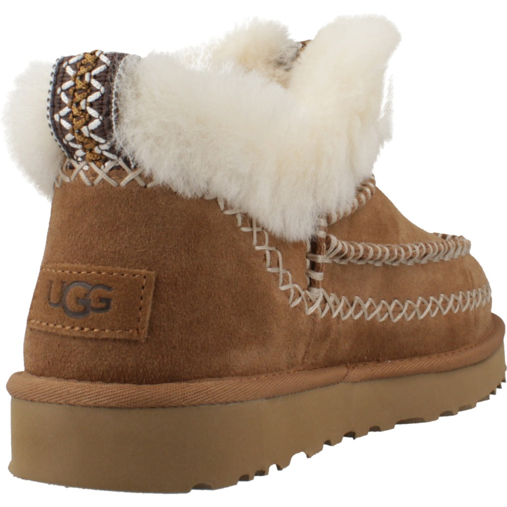 UGG W CLASSIC ULTRA MINI ALPINE en color MARRON  (3)