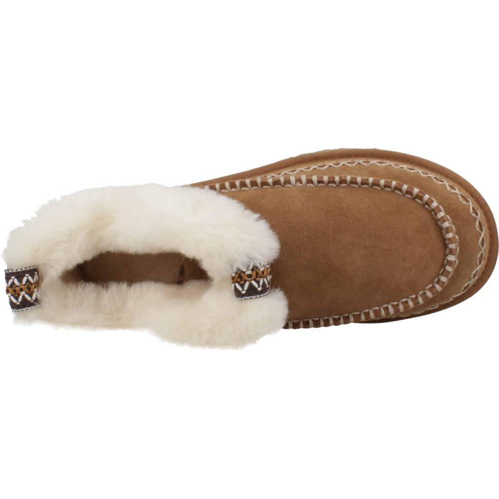 UGG W CLASSIC ULTRA MINI ALPINE en color MARRON  (7)