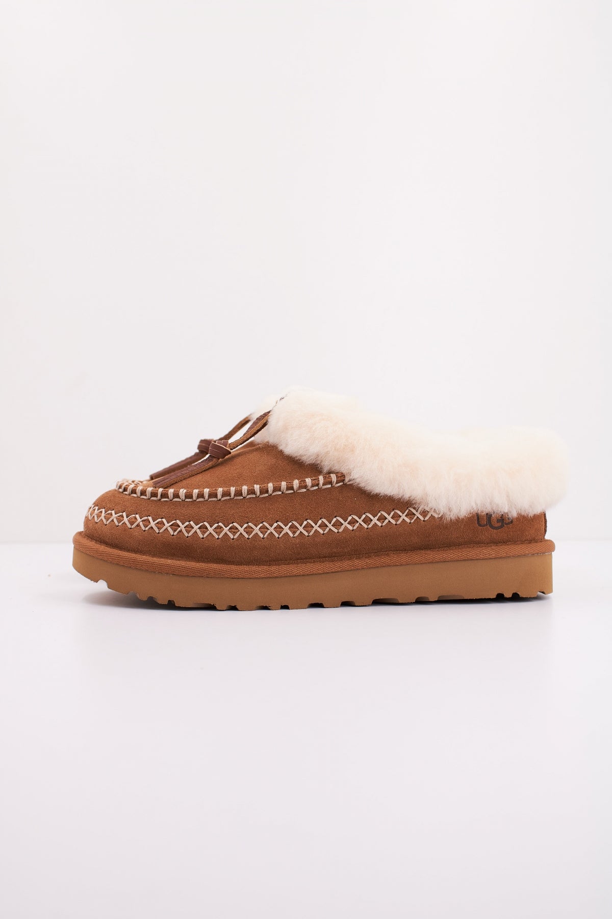 UGG W TASMAN ALPINE en color MARRON  (1)