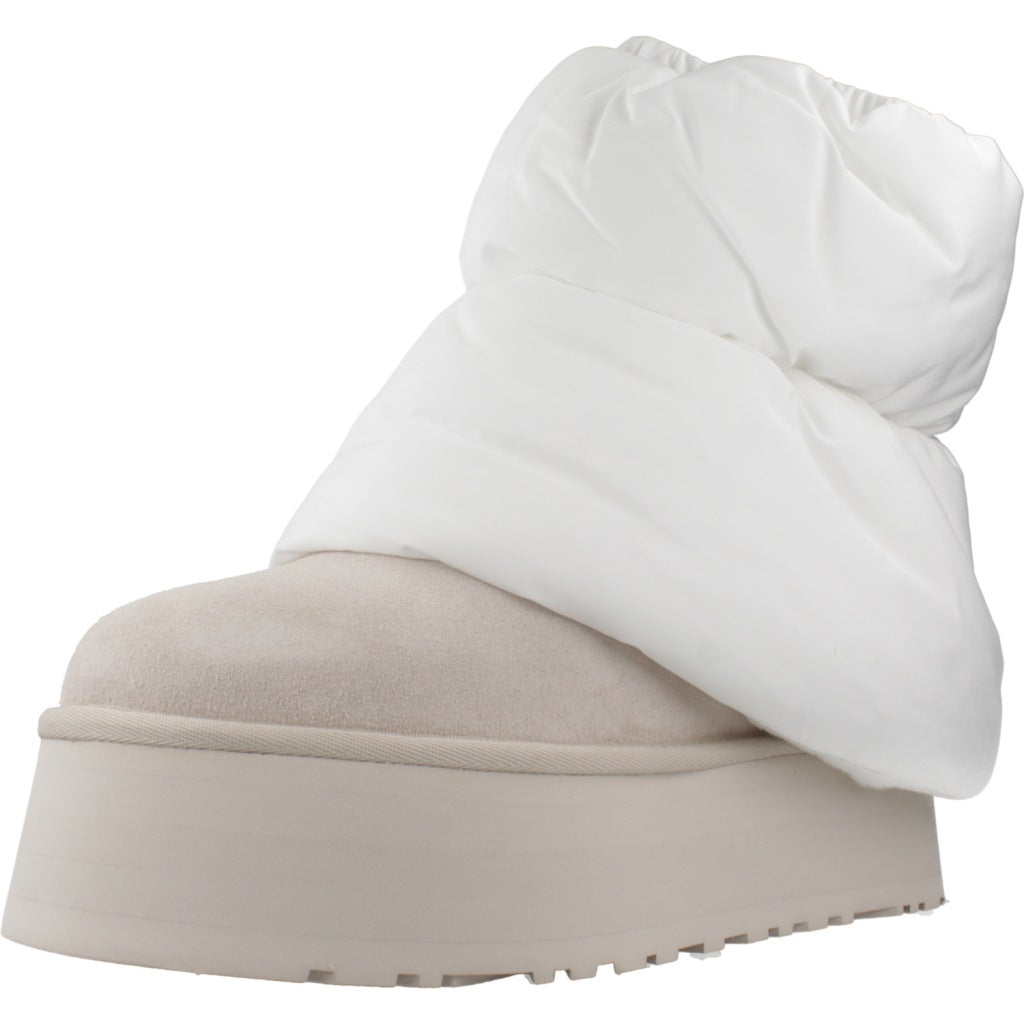 UGG W CLASSIC MINI DIPPER PUFF en color BLANCO  (1)