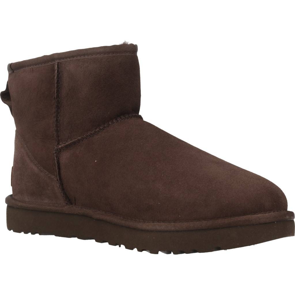 UGG W CLASSIC MINI II en color MARRON  (5)