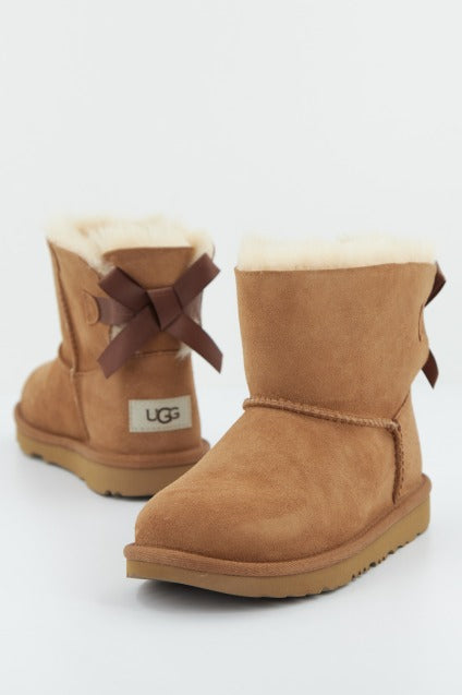 UGG MINI BAILEY BOW II en color MARRON  (1)