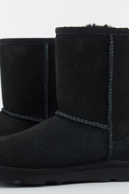 UGG CLASSIC II en color NEGRO  (2)