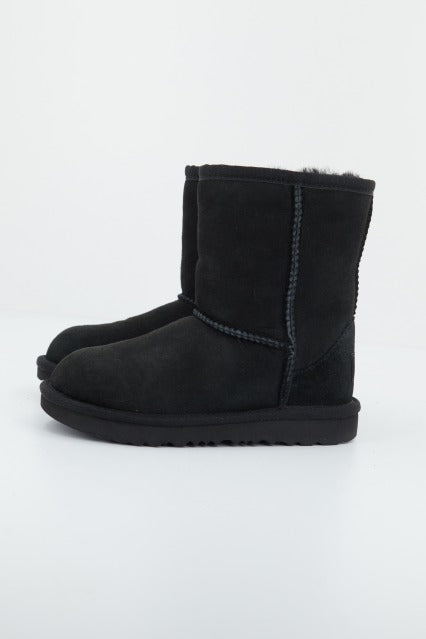 UGG CLASSIC II en color NEGRO  (1)