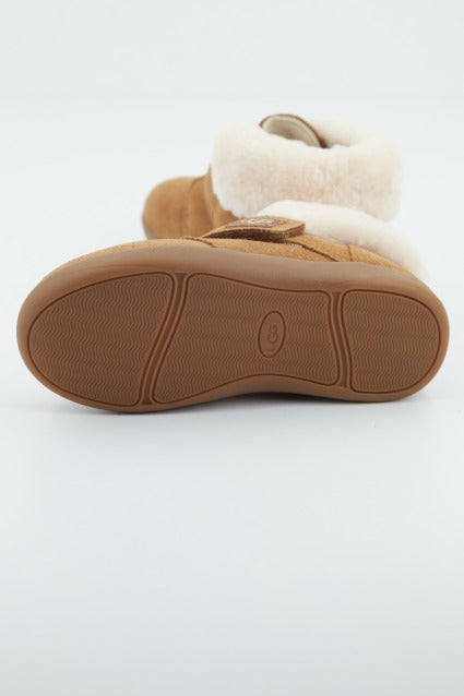 UGG T NOLEN en color MARRON  (4)